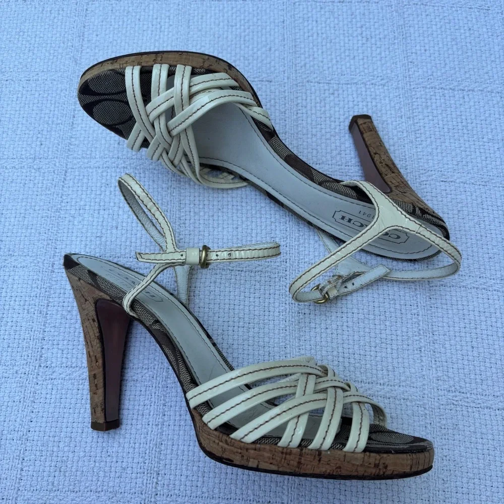 Coach women 8b